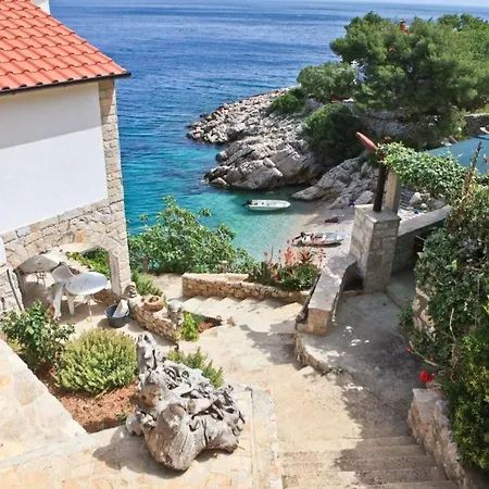 Robinson Marko Apartment *